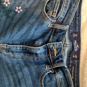 hollister jeans! embroidered with flowers